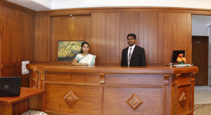 Hotel Park Avenue Kochi Интериор снимка